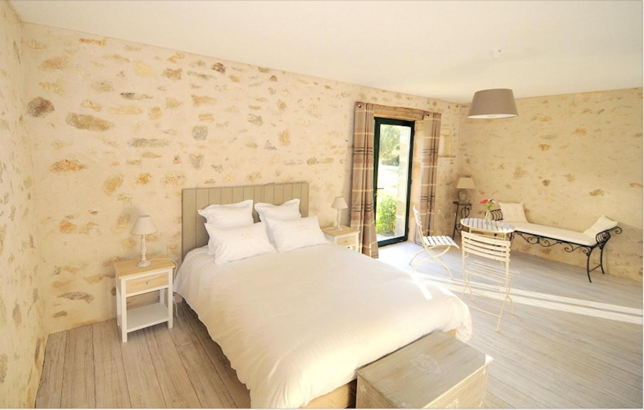 Ferme De L'Ereau Bed & Breakfast Louans Exterior photo